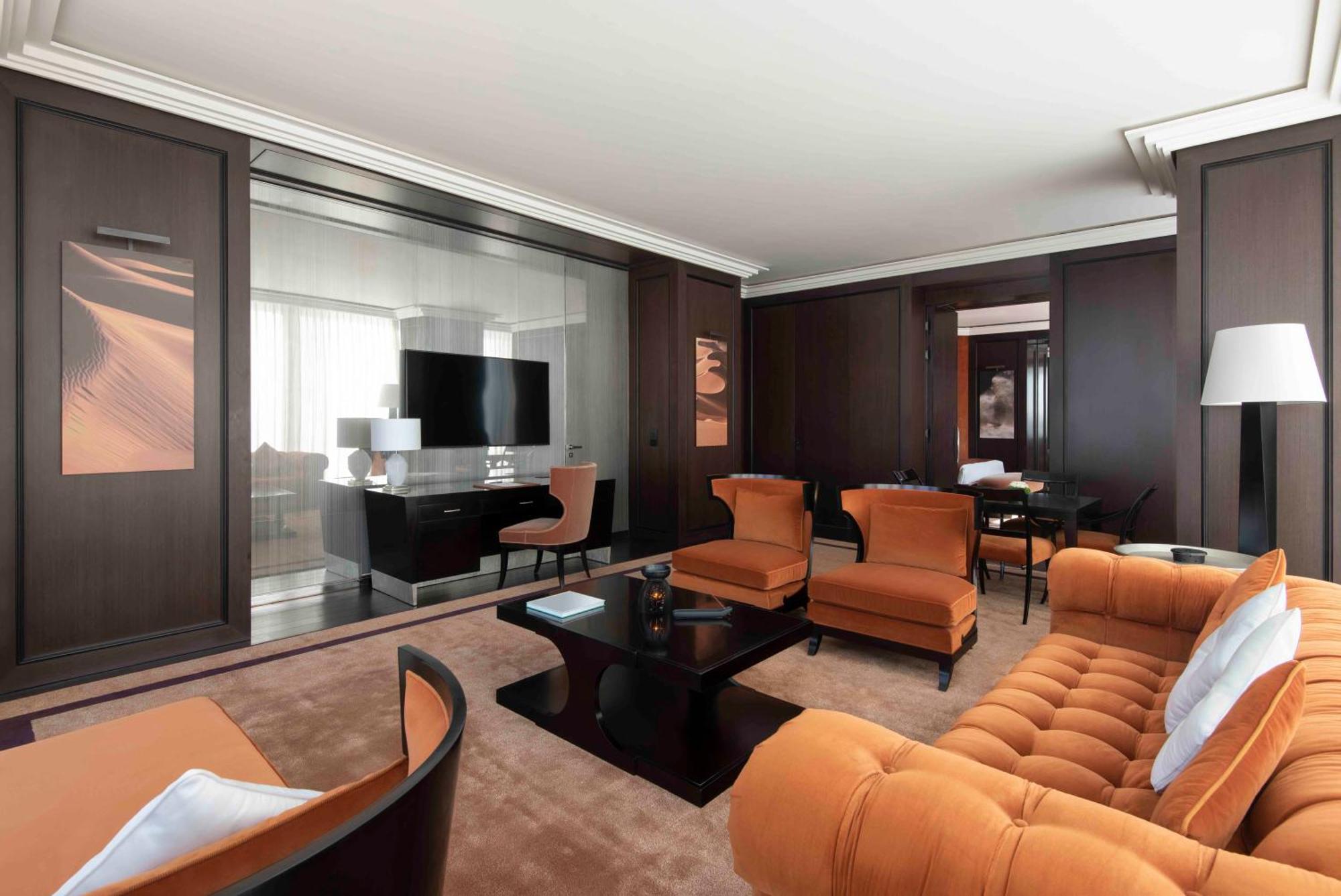 Banyan Tree Doha At La Cigale Mushaireb Exterior foto A suite at the Mandarin Oriental, Paris