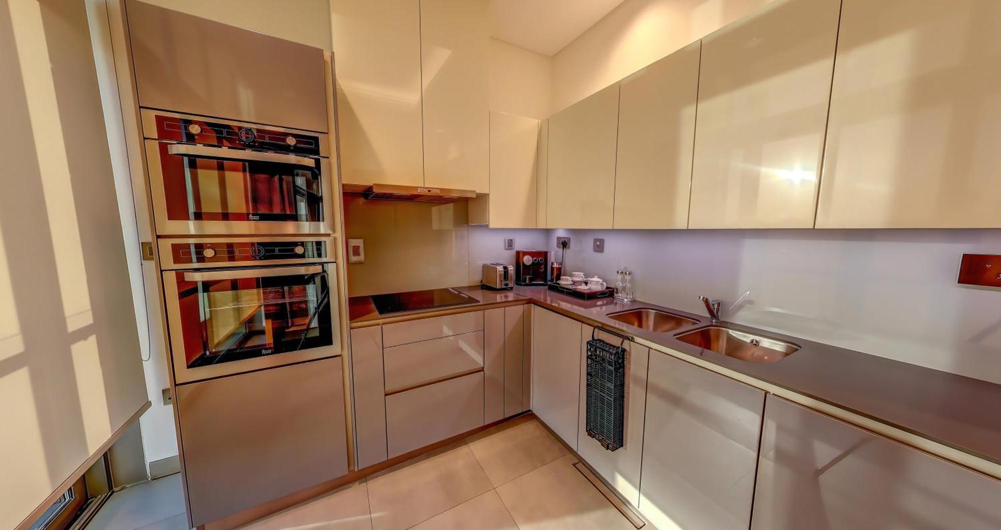 Banyan Tree Doha At La Cigale Mushaireb Exterior foto A kitchen